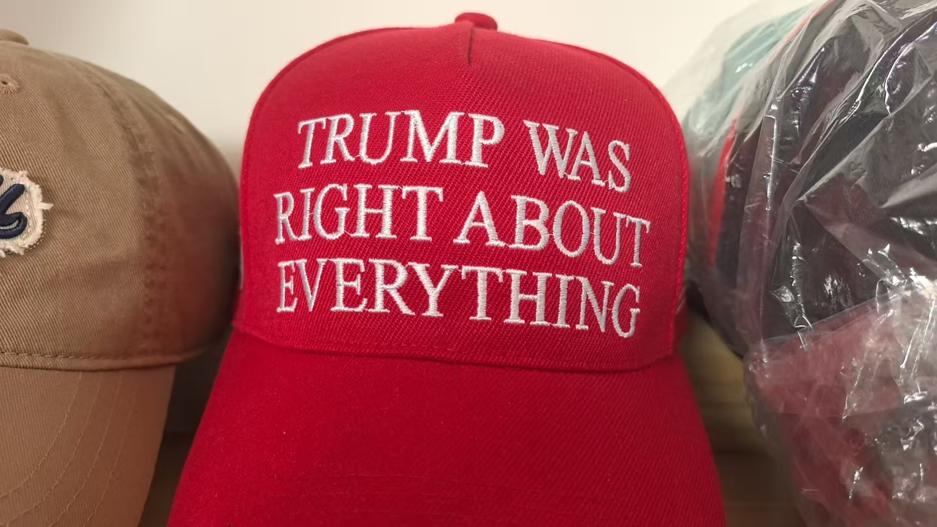 Custom version fee for logo label